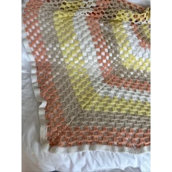 Vtg Crochet Granny square Fall Color Afghan 60”x60” Sofa Throw - Picture 6 of 6